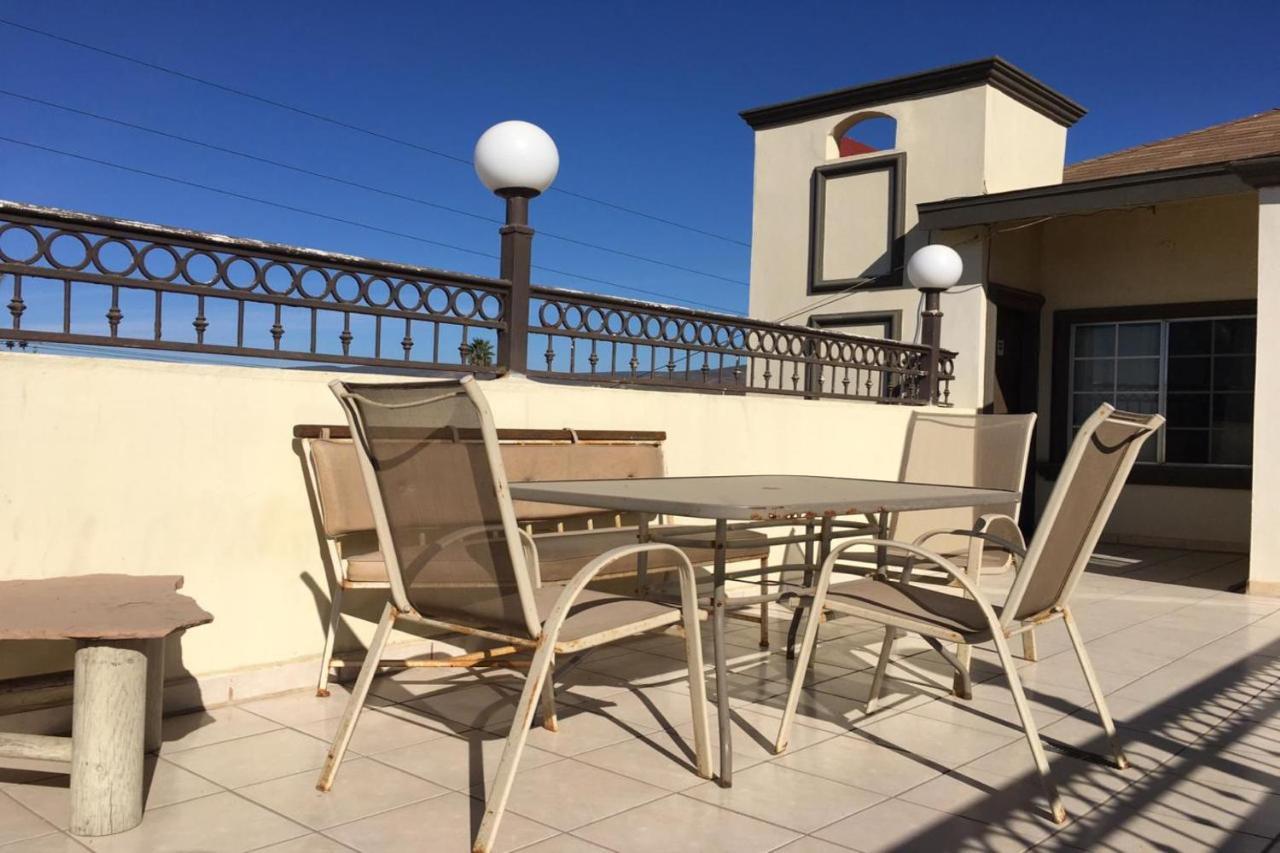 Oyo Hotel Cocobeach, Ensenada Exteriér fotografie
